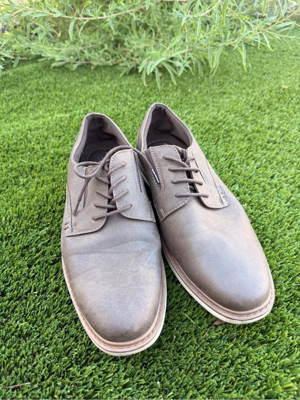 Men's Perry Ellis Portfolio Casual Lace-Up Oxfords in Brown - Ultra Foam - 10.5
